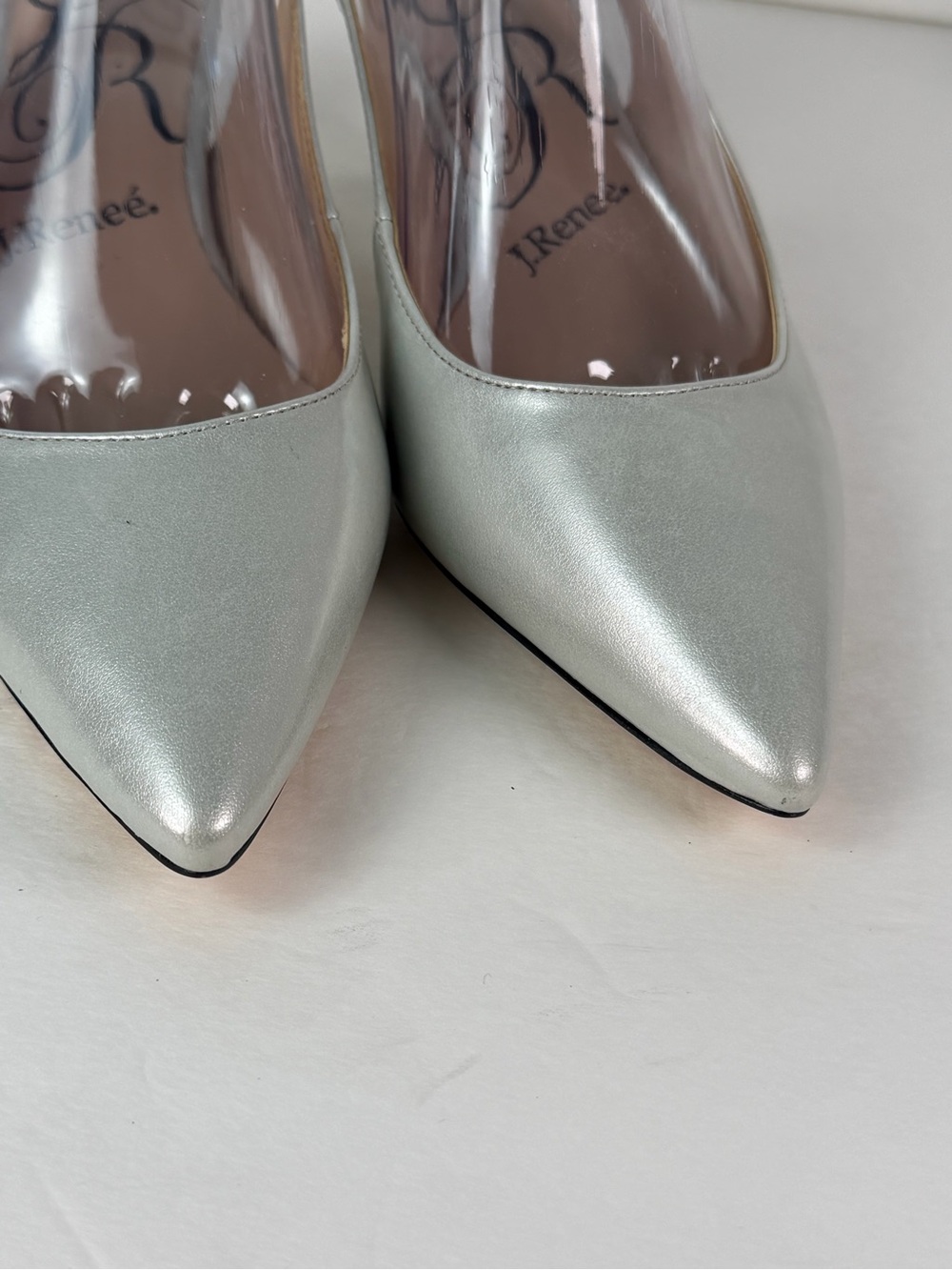J. Reneé Florette Women’s 8.5M Silver Slingback Pointed Toe Dress Pumps - Picture 5 of 14